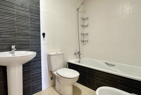 Reventa - Apartamento / piso - San Miguel de Salinas - Inland