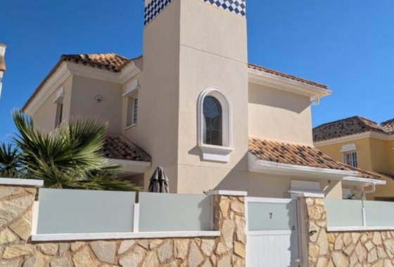 Revente - Villa - Orihuela Costa - Costa Blanca