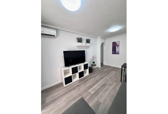 Reventa - Apartamento / piso - Torrevieja - Centro - Muelle Pesquero