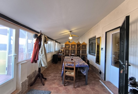 Reventa - Villa - Villena - Inland