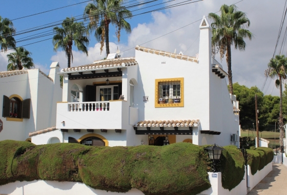 Reventa - Villa - Orihuela Costa - Costa Blanca