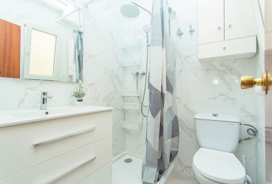 Reventa - Apartamento / piso - Torrevieja - Centro-Muelle Pesquero