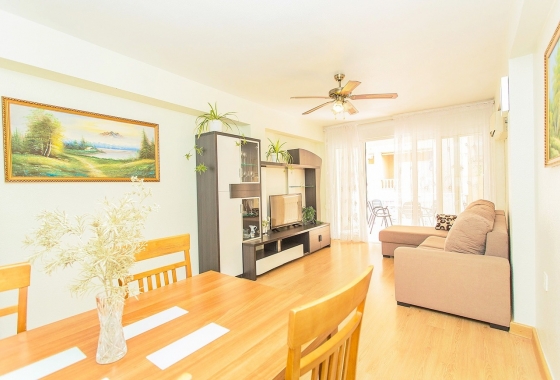 Reventa - Apartamento / piso - Torrevieja - Centro-Muelle Pesquero