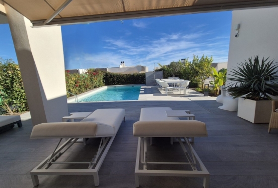 Reventa - Villa - La Finca Golf Resort - Inland