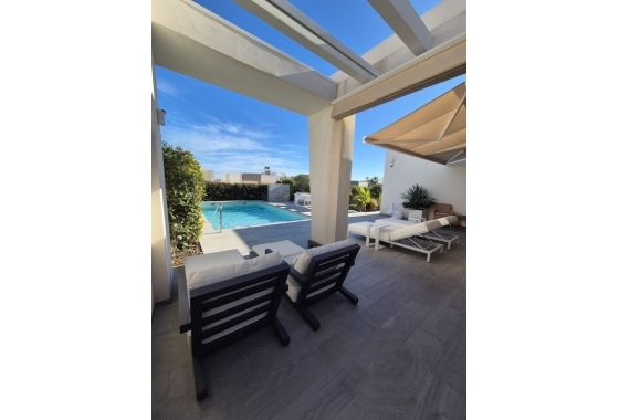 Reventa - Villa - La Finca Golf Resort - Inland