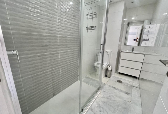 Reventa - Apartamento / piso - Benidorm - Costa Blanca