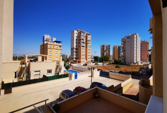 Resale - Apartment / flat - Guardamar del Segura