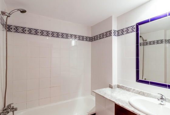 Resale - Apartment / flat - Torrevieja - Playa de los Locos