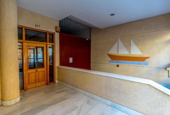 Reventa - Apartamento / piso - Torrevieja - Costa Blanca