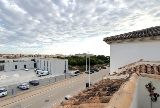 Resale - Apartment / flat - Orihuela - Inland