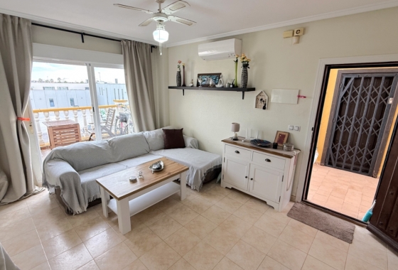 Resale - Apartment / flat - Orihuela - Inland