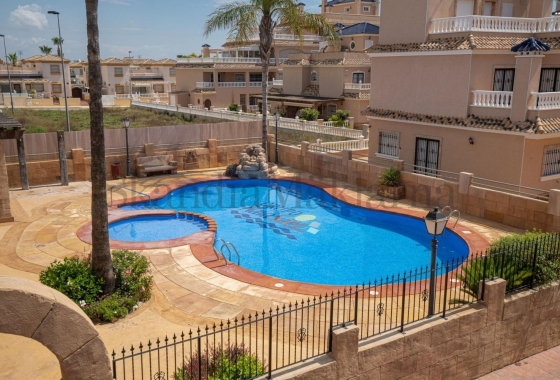 Resale - Townhouse - Orihuela Costa - Los Dolses