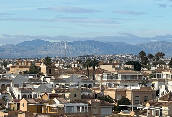 Wiederverkauf - Wohnung - Torrevieja - aguas nuevas