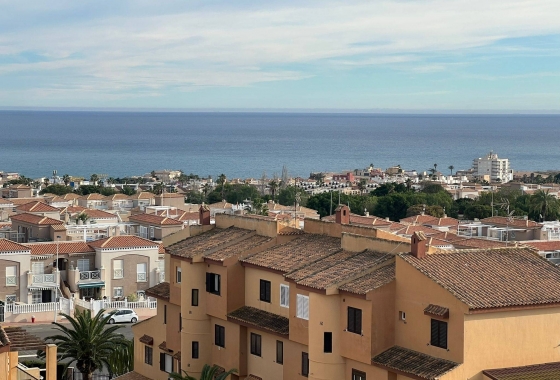 Wiederverkauf - Wohnung - Torrevieja - aguas nuevas