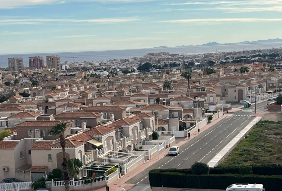 Wiederverkauf - Wohnung - Torrevieja - aguas nuevas