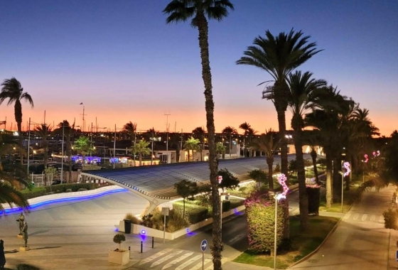 Перепродажа - Квартира - Torrevieja - Paseo Maritimo