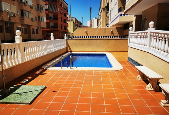 Resale - Apartment / flat - Guardamar del Segura