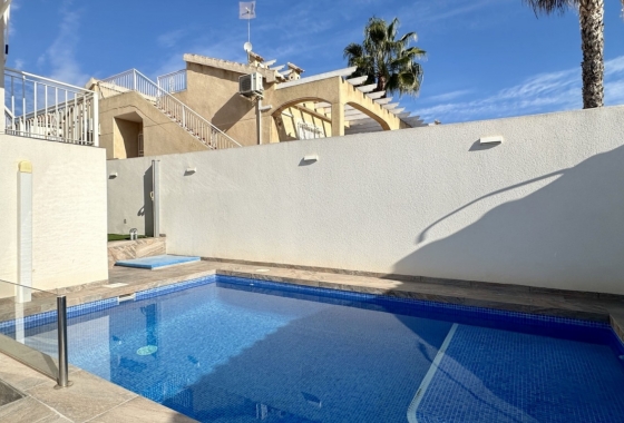 Resale - Villa - Orihuela Costa - Costa Blanca