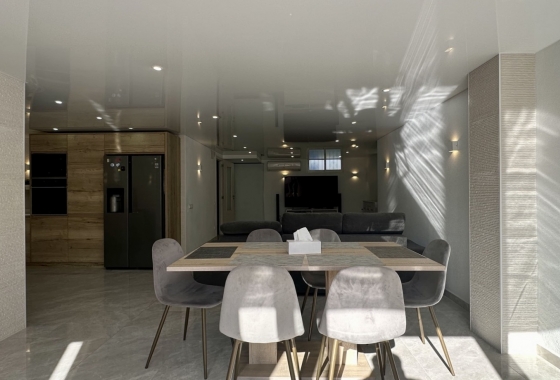 Resale - Villa - Orihuela Costa - Costa Blanca