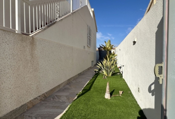 Resale - Villa - Orihuela Costa - Costa Blanca