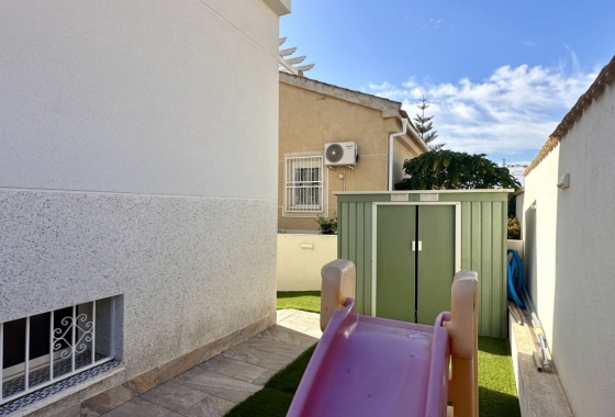 Resale - Villa - Orihuela Costa - Costa Blanca