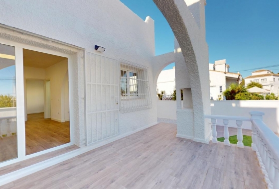 Resale - Bungalow - Orihuela Costa - Costa Blanca