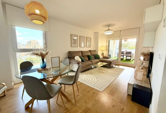 Resale - Apartment / flat - Villajoyosa - Costa Blanca