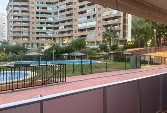 Resale - Apartment / flat - Villajoyosa - Costa Blanca
