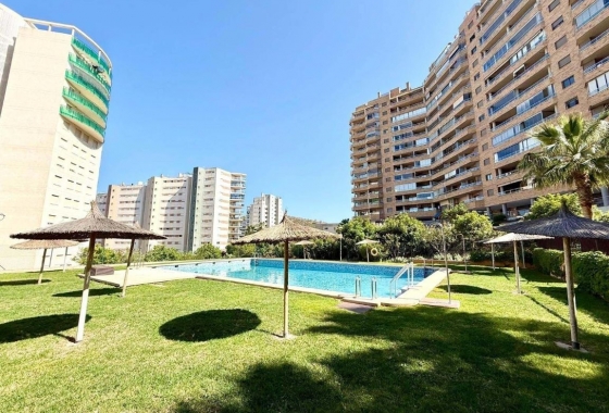 Resale - Apartment / flat - Villajoyosa - Costa Blanca