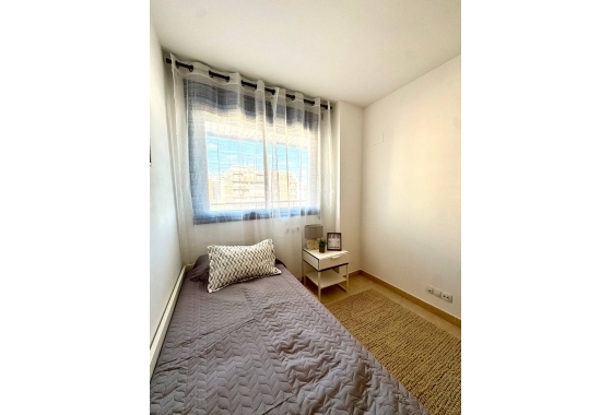 Resale - Apartment / flat - Villajoyosa - Costa Blanca