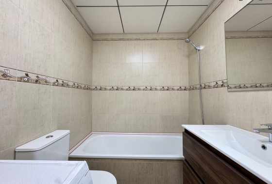 Resale - Apartment / flat - Torrevieja