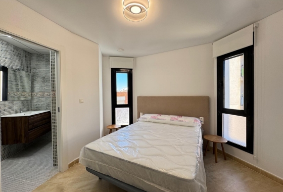 Resale - Apartment / flat - Torrevieja