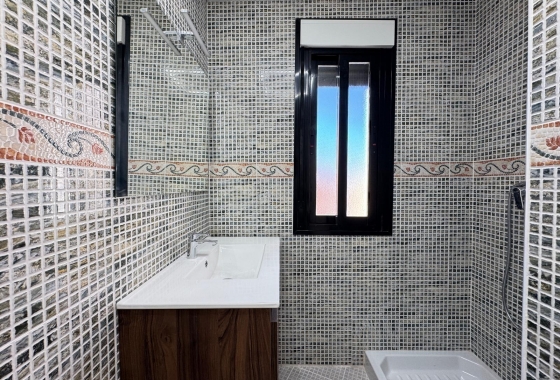 Resale - Apartment / flat - Torrevieja