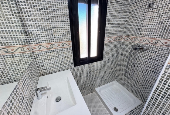 Resale - Apartment / flat - Torrevieja