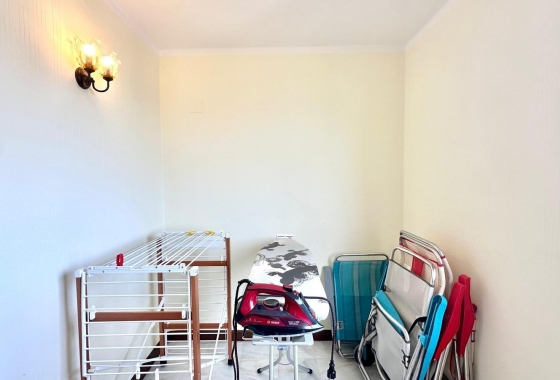 Resale - Apartment / flat - Torrevieja - Los Frutales