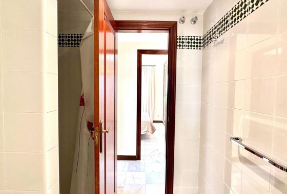 Resale - Apartment / flat - Torrevieja - Los Frutales