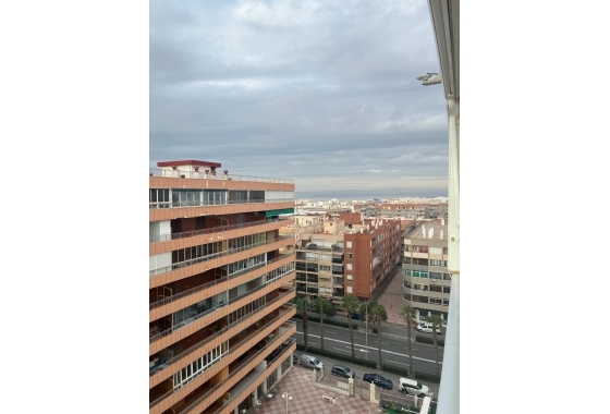 Herverkoop - Appartement / flat - Torrevieja - El Acequión - Los Náufragos