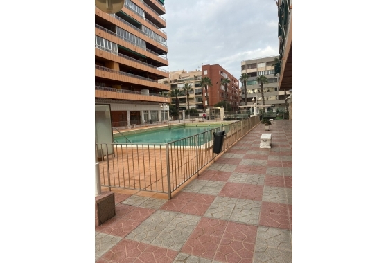 Herverkoop - Appartement / flat - Torrevieja - El Acequión - Los Náufragos