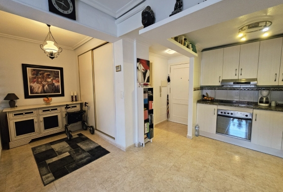 Resale - Apartment / flat - La Mata