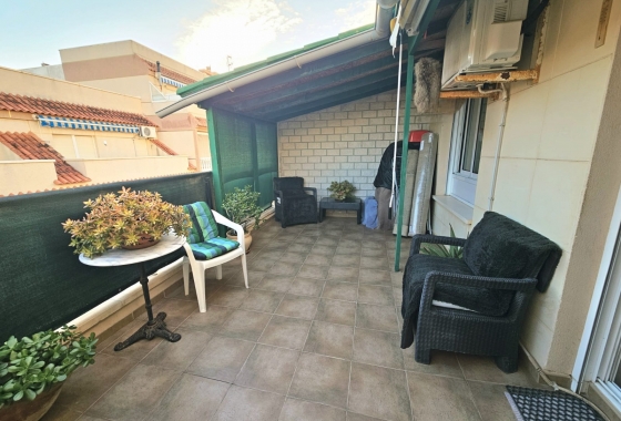 Resale - Apartment / flat - La Mata