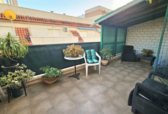 Resale - Apartment / flat - La Mata