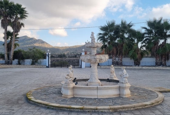 Resale - Villa - Hondón de los Fráiles - Inland