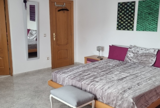 Resale - Villa - Hondón de los Fráiles - Inland