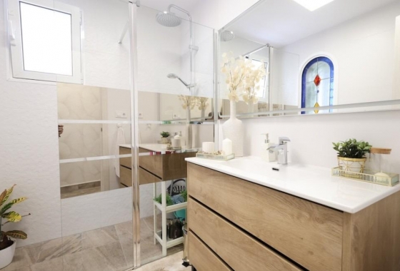 Resale - Villa - San Miguel de Salinas - Inland