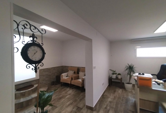 Resale - Villa - San Miguel de Salinas - Inland