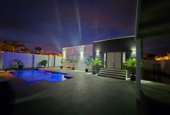 Resale - Villa - Ciudad Quesada - Costa Blanca