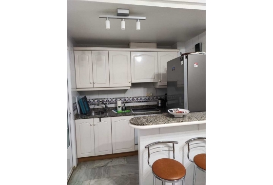 Resale - Apartment / flat - Torrevieja - Playa de los Locos