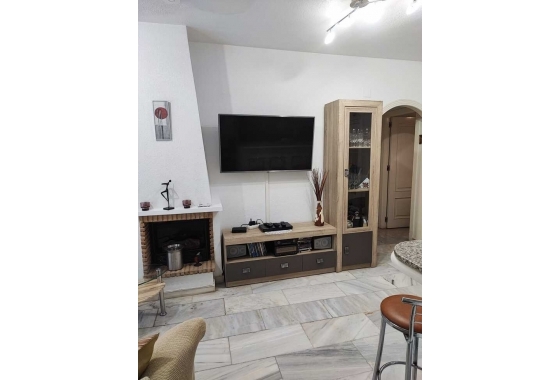 Resale - Apartment / flat - Torrevieja - Playa de los Locos