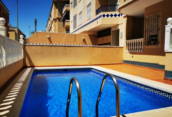 Resale - Apartment / flat - Guardamar del Segura