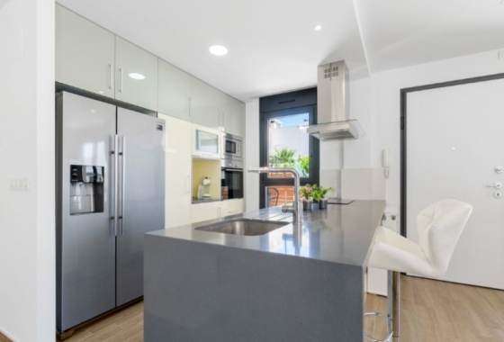 Resale - Villa - Torrevieja - Costa Blanca